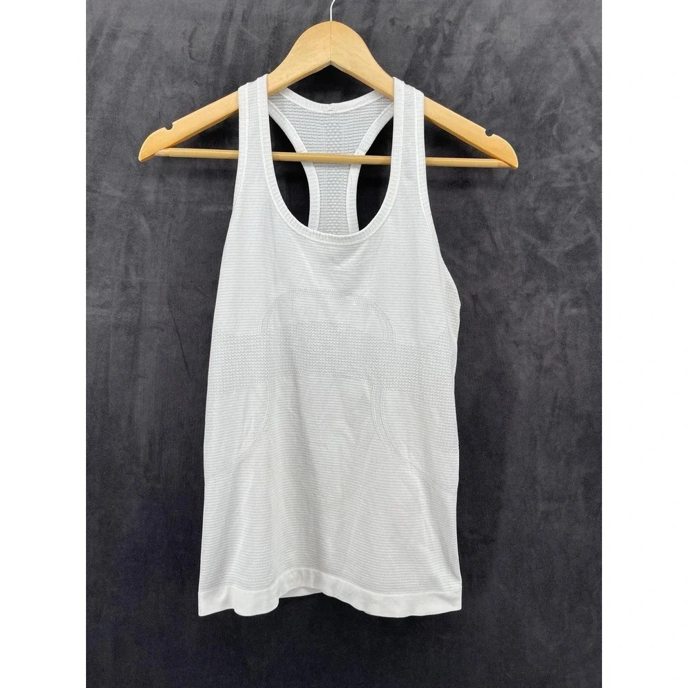 Lululemon Women's Tank Top Size 6 White Racerback Seamless Athletic Shirt